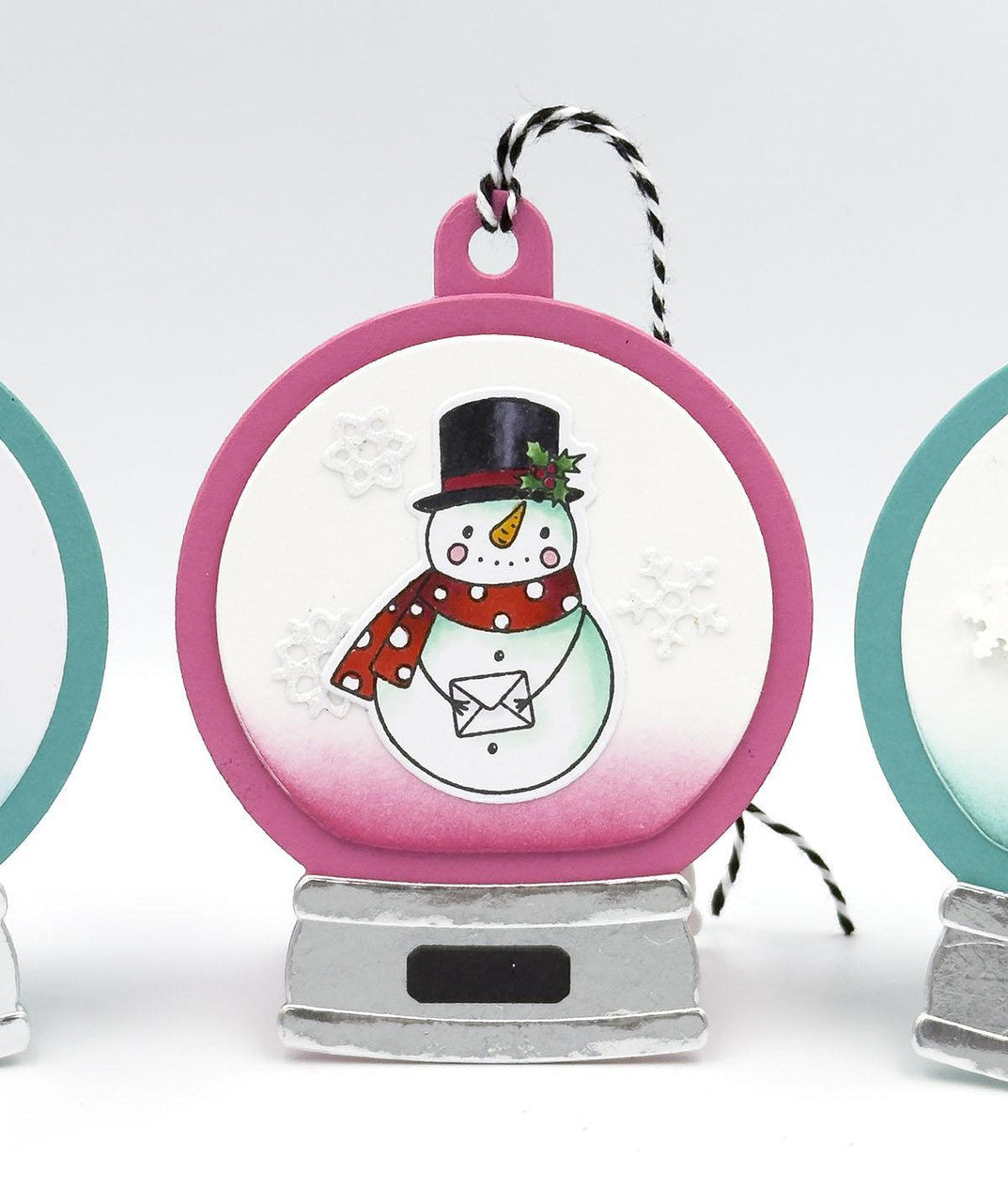 Snow Globe Shaker Tag Die Set