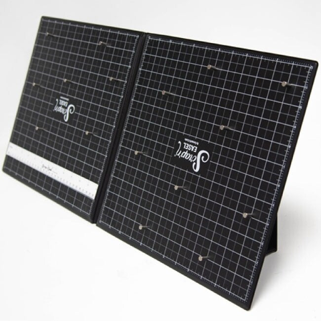 Scrap'N Easel *PICKUP ONLY*