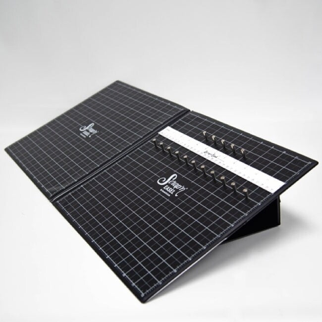 Scrap'N Easel *PICKUP ONLY*